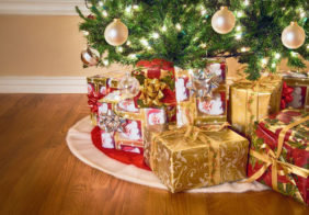Christmas gift basket ideas for your loved ones