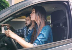 4 effective tips to choose the right driving course