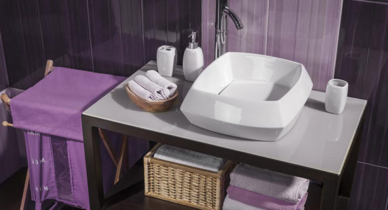 Choosing the best bathroom containers