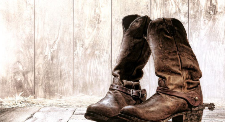 How to buy genuine cowboy boots