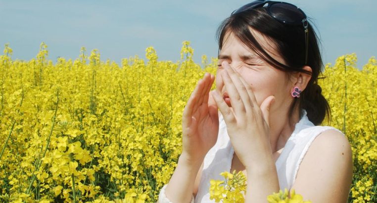 Symptoms and signs of pollen allergies