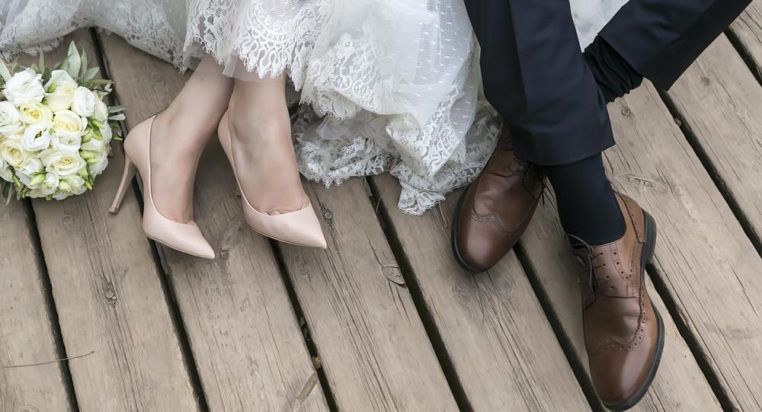 Types of wedding shoes you can buy at Toms shoe sale