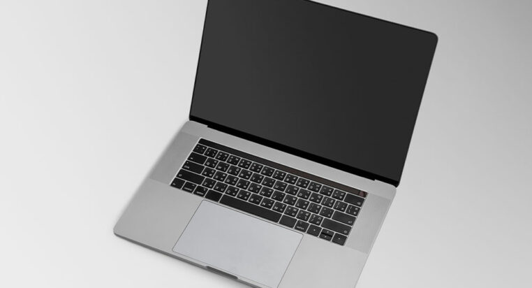 10 Cyber Monday 2022 deals on laptops